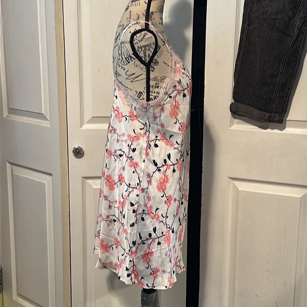 Victoria's Secret Floral & Lace Chemise Slip - Picture 4 of 9